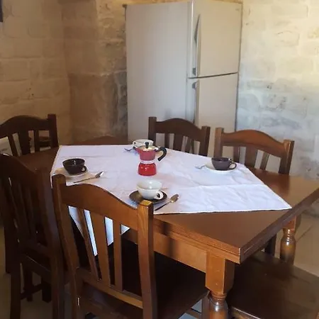 I Trulli Di Nonno Cosimo アルベロベッロ